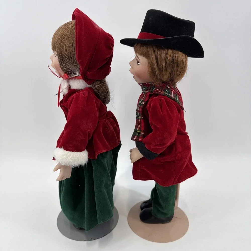 Christmas Carolers Boy & Girl Dolls 14